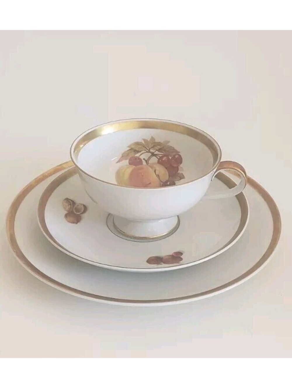 Harvest PMR Bavaria Germany Jaeger Crown E&R Fruit TeaCup Saucer Plate Gold Trim